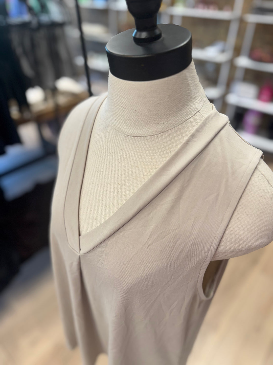 Double Zero Top in Dove Grey