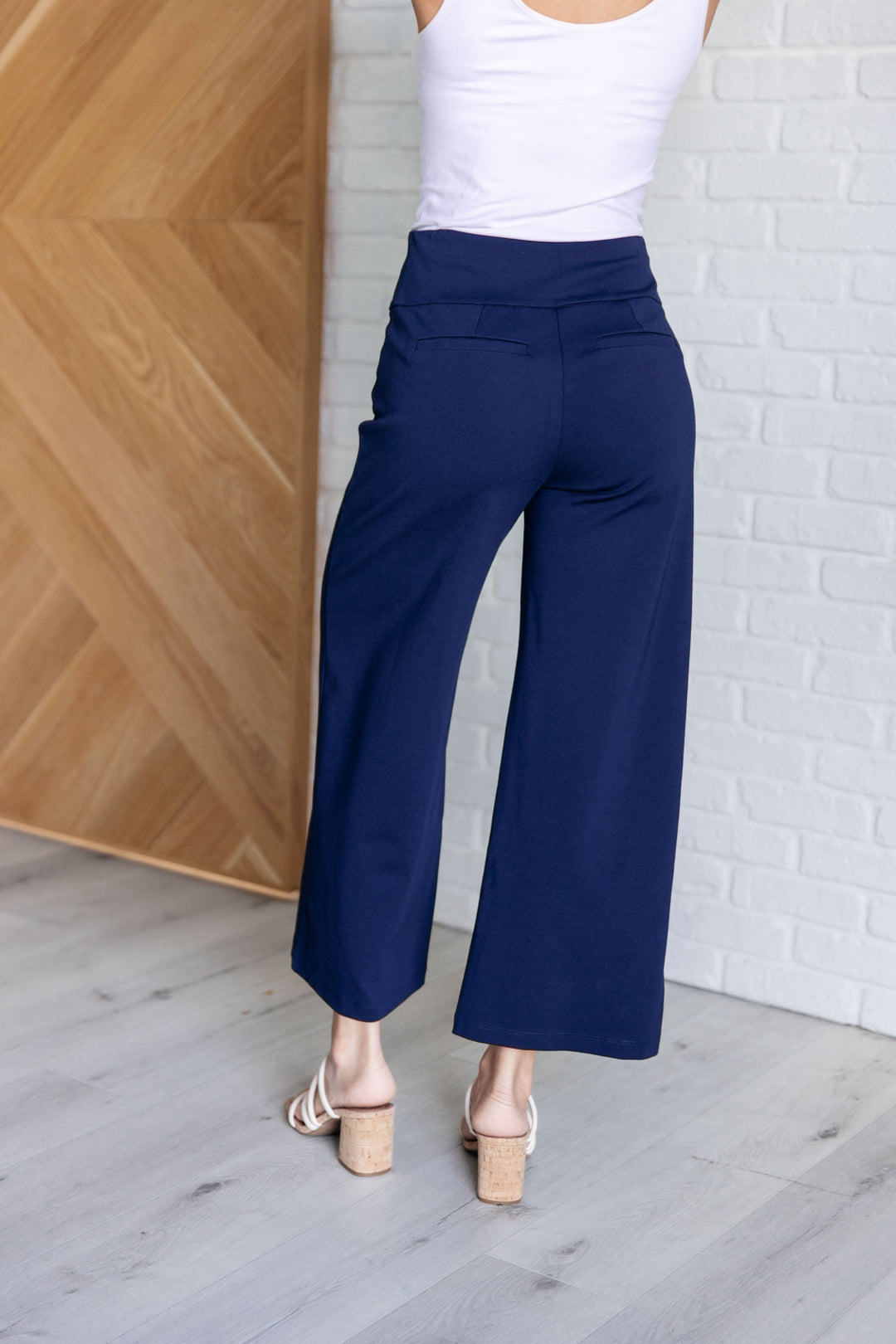 Magic Wide Leg Crop Pants in Navy