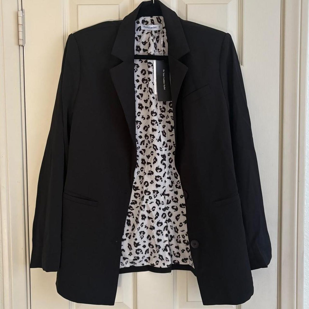 Black Blazer